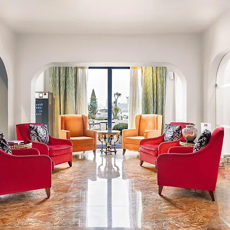 Appart hôtel Grand Muthu Oura View Club 5*
