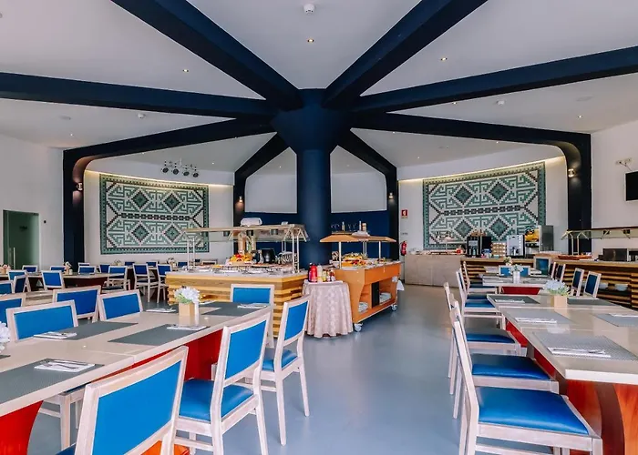 Grand Muthu Oura View Club Lägenhetshotell