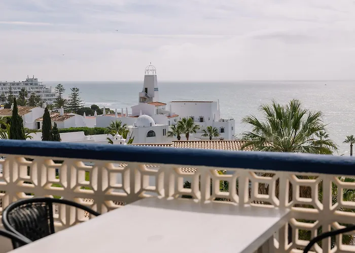 Lägenhetshotell Grand Muthu Oura View Club 5*