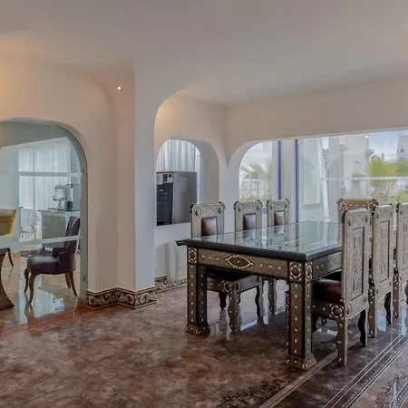 Ξενοδοχείο με διαμερίσματα Grand Muthu Oura View Club 5*