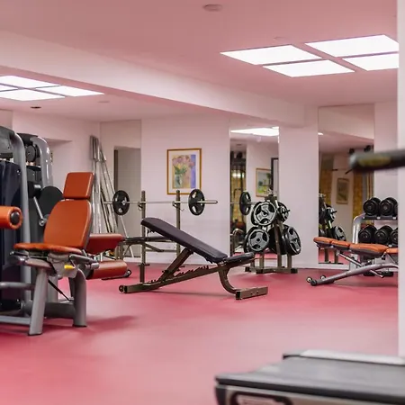 Grand Muthu Oura View Club Ξενοδοχείο με διαμερίσματα