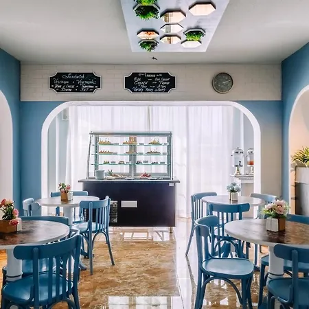 Grand Muthu Oura View Club Ξενοδοχείο με διαμερίσματα 5*