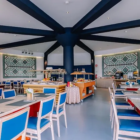 Grand Muthu Oura View Club Ξενοδοχείο με διαμερίσματα