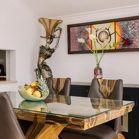 Lejlighedshotel Grand Muthu Oura View Club 5*